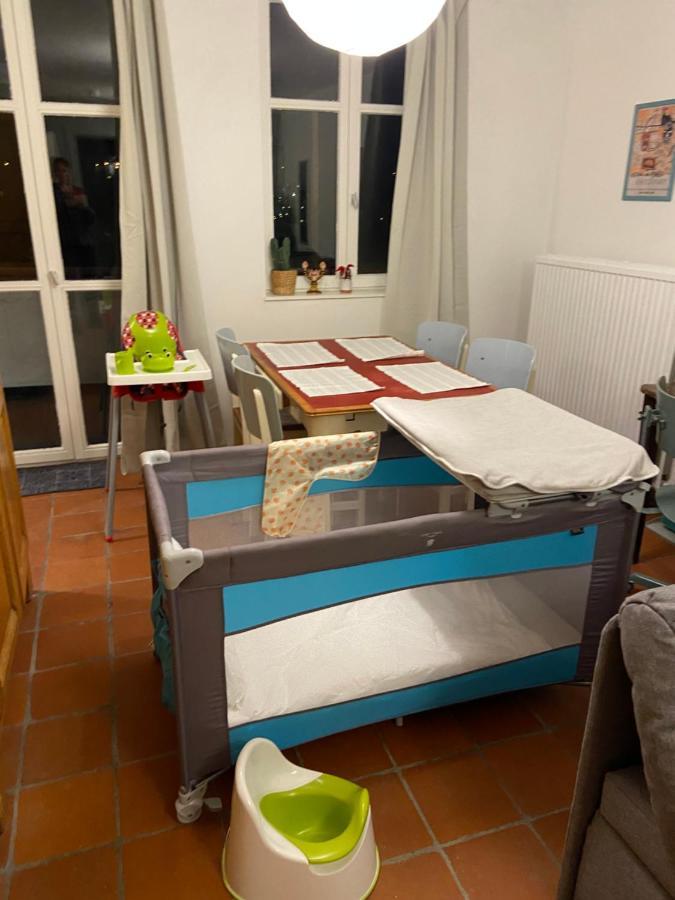 Le Refuge Des Catulas Thuin Kültér fotó